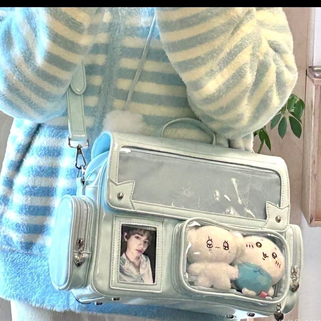 Women Doll Show Ita Bag Fashio - Interior Design School review and price